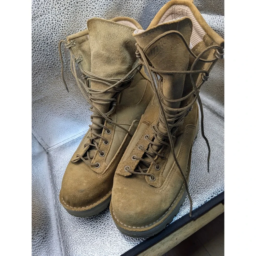 Danner desert acadia